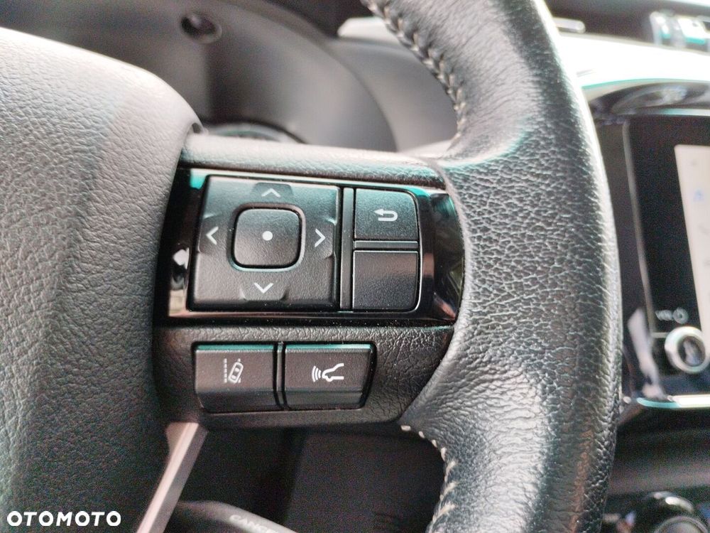 Toyota Hilux 2.8 D-4D mHEV Double Cab Executive 4x4 - 16