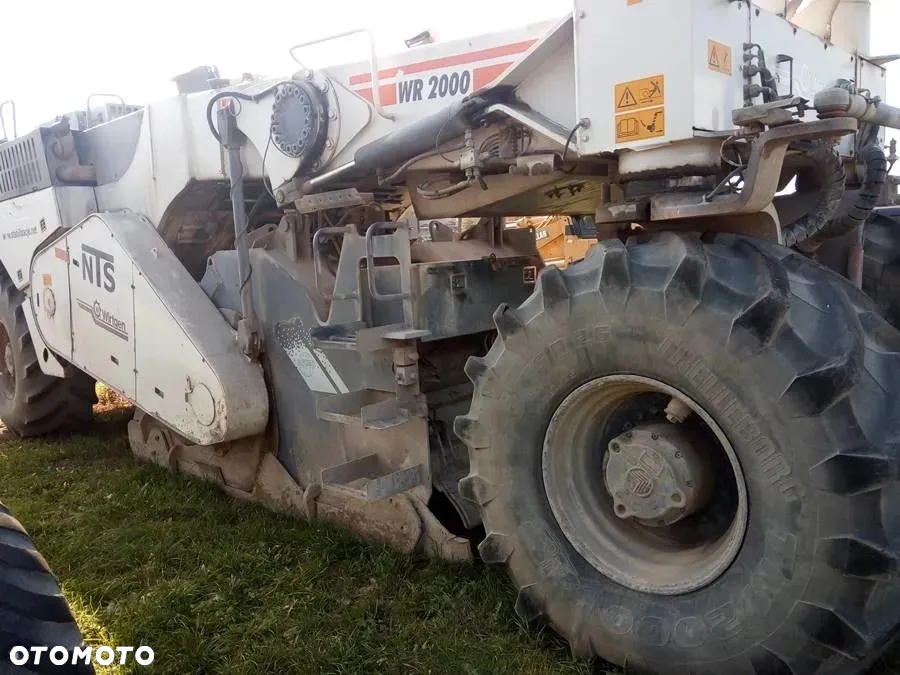 Wirtgen WR 2000 - 2