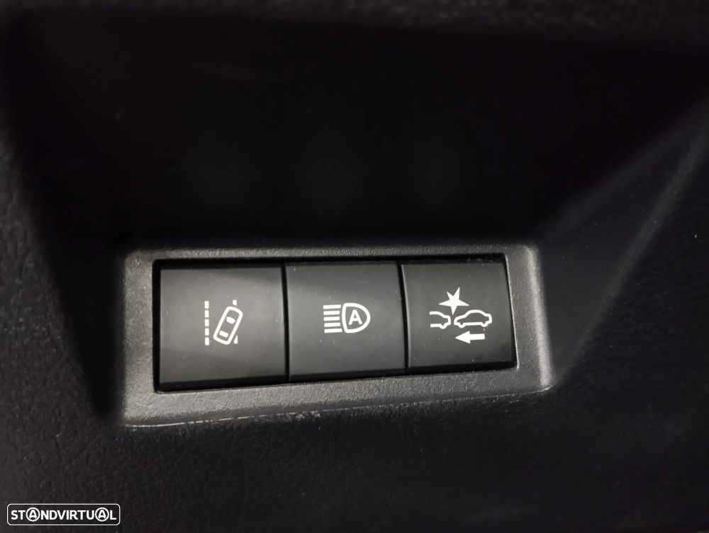 Toyota Yaris 1.5 HDF Comfort - 16