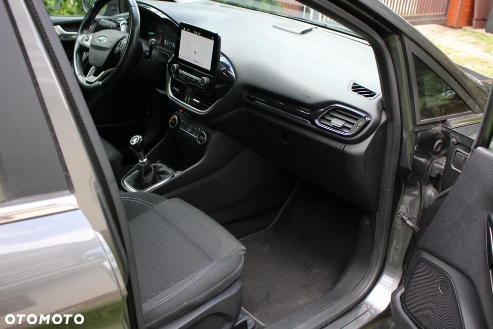 Ford Fiesta 1.0 EcoBoost S&S TITANIUM - 12