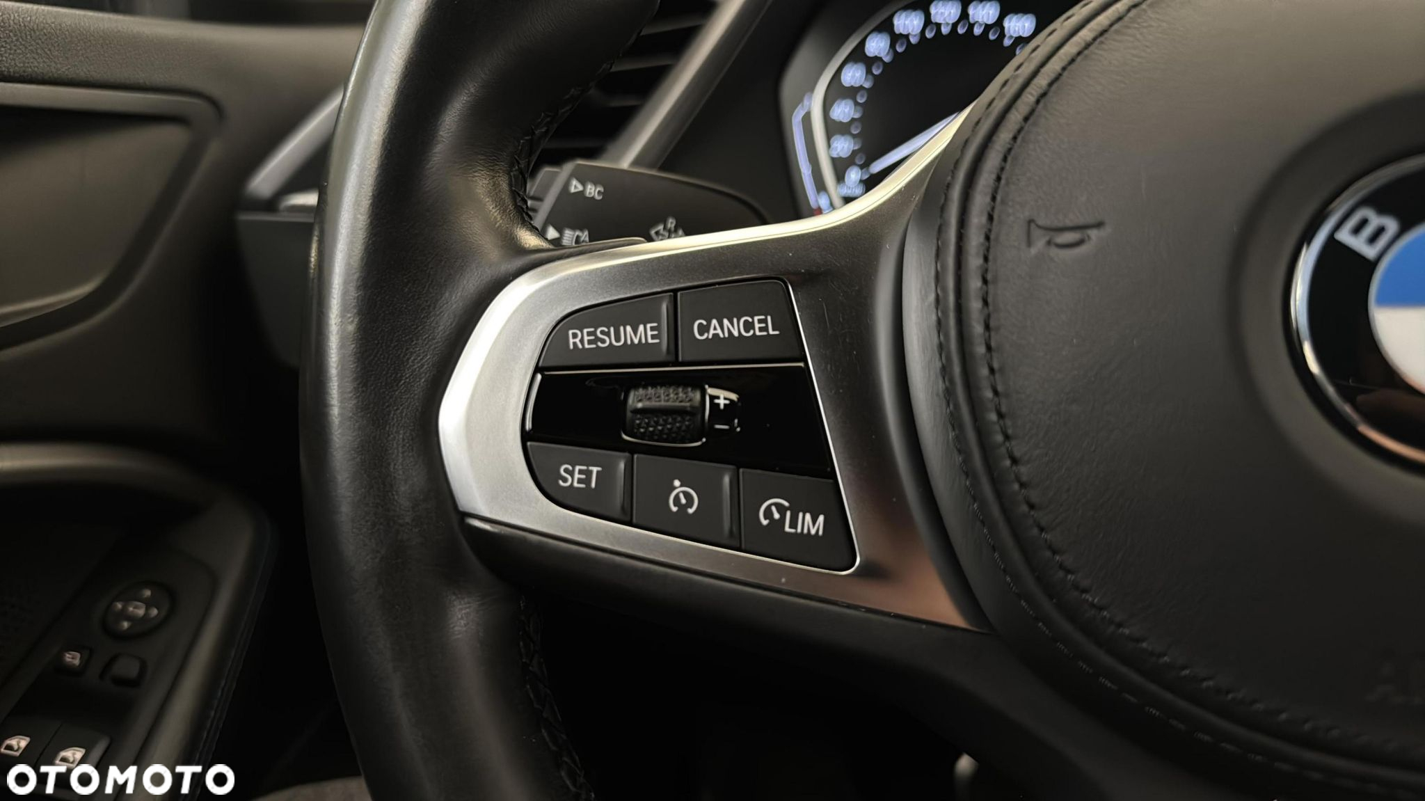 BMW Seria 1 118i - 25