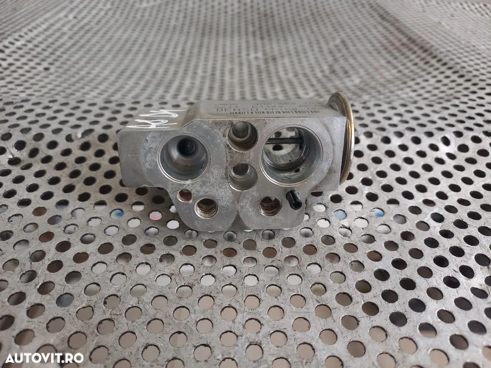 Cupla Calorifer Clima Bord Audi A8 4H D4 An 2010-2011-2012-2013-2014-2015-2016-2017 Volan Stanga Co - 2