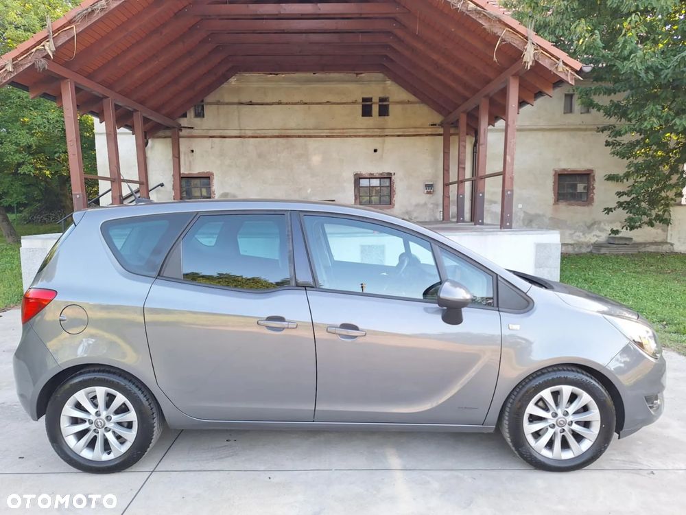 Opel Meriva 1.4 T Cosmo S&S - 21