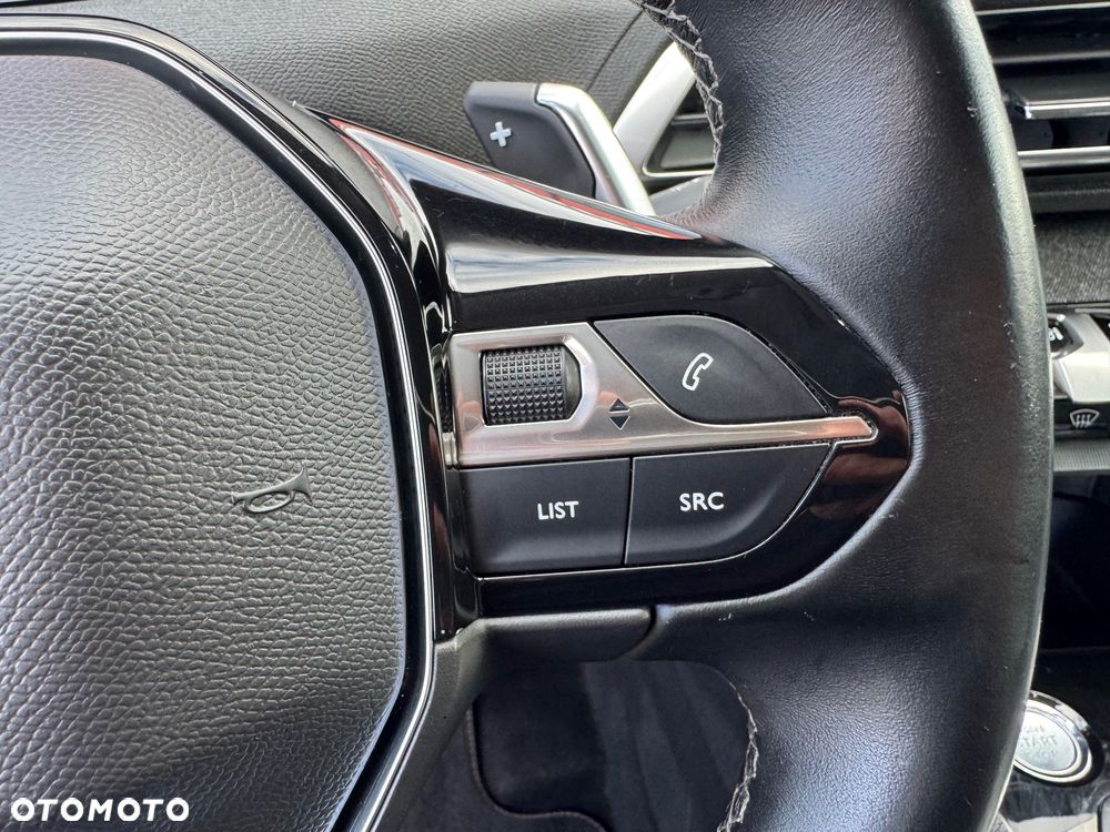 Peugeot 5008 - 17