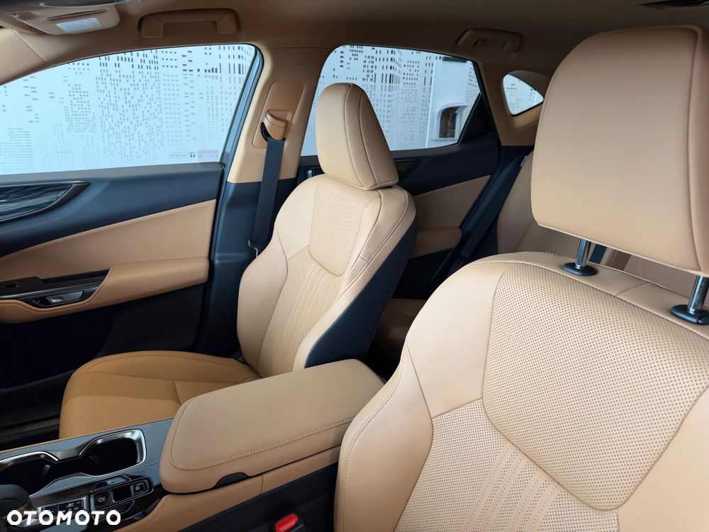 Lexus NX 350h Prestige 2WD - 14