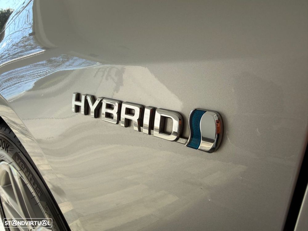 Toyota Corolla Touring Sports 1.8 Hybrid Comfort - 25