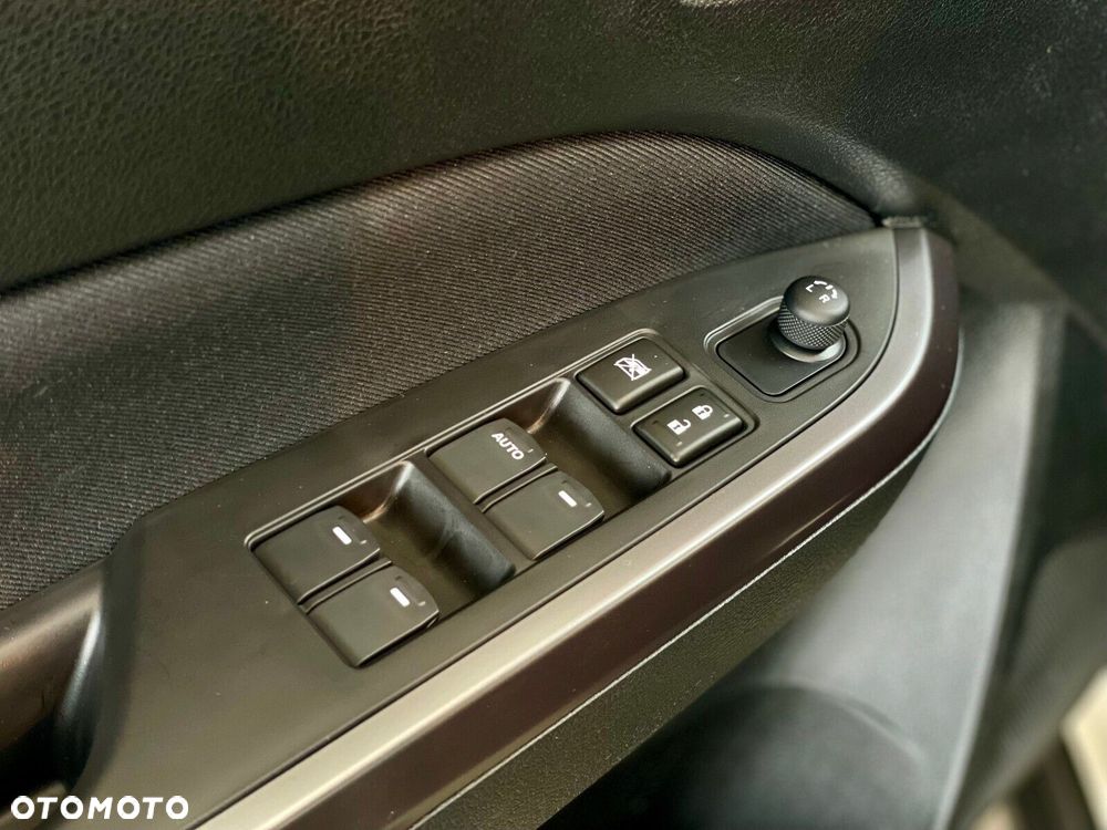Suzuki Vitara - 17