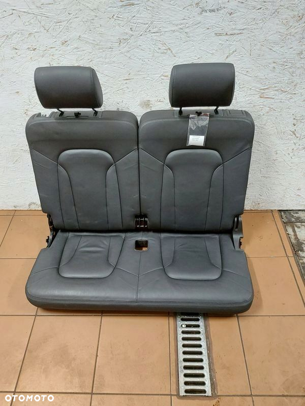 AUDI Q7 1 I 4L KANAPA TYŁ TYLNA 3 III RZĄD SKÓRA ISOFIX FOTEL - 2