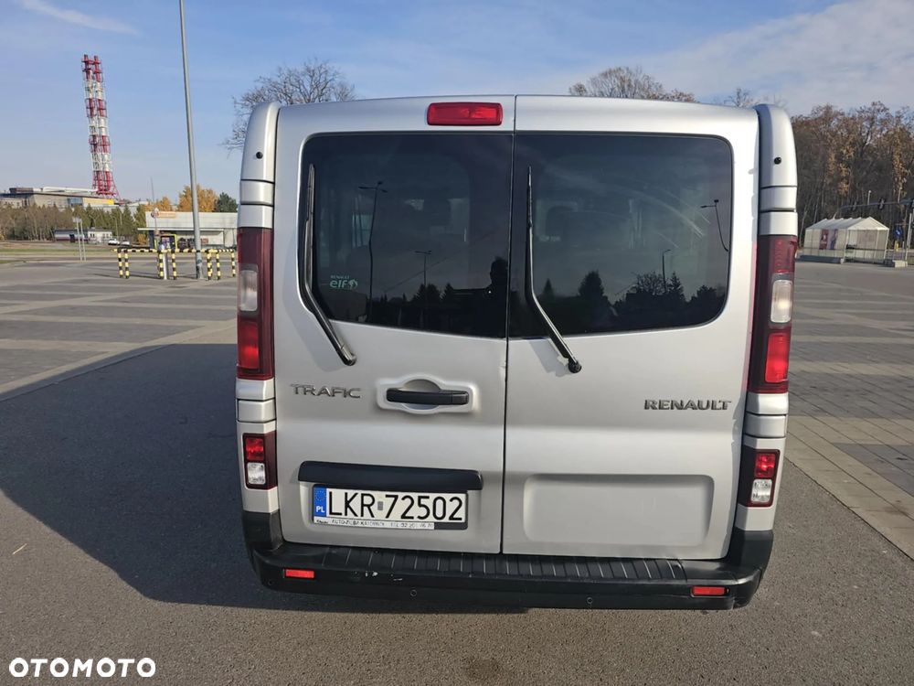 Renault Trafic Grand SpaceClass 1.6 dCi - 9