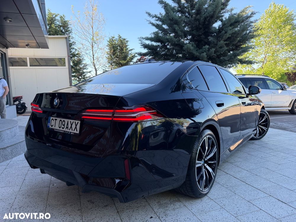 BMW Seria 5 520d xDrive Aut. - 3