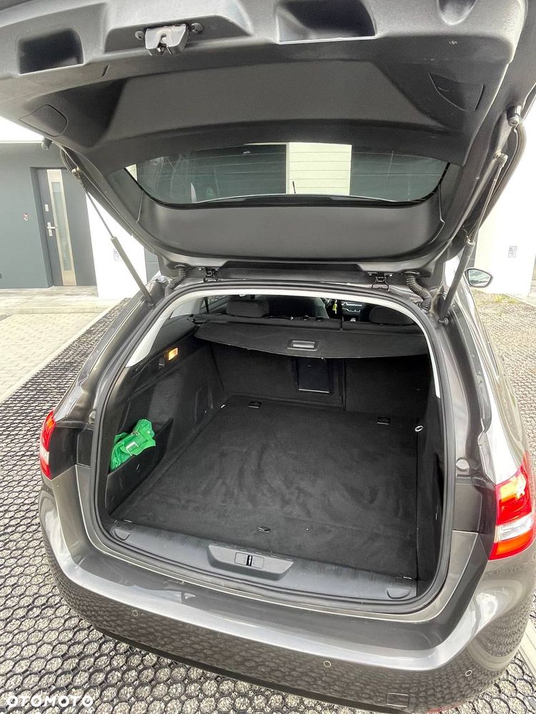 Peugeot 308 1.5 BlueHDi Allure Pack S&S EAT8 - 20