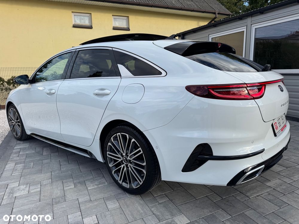 Kia ProCeed - 7
