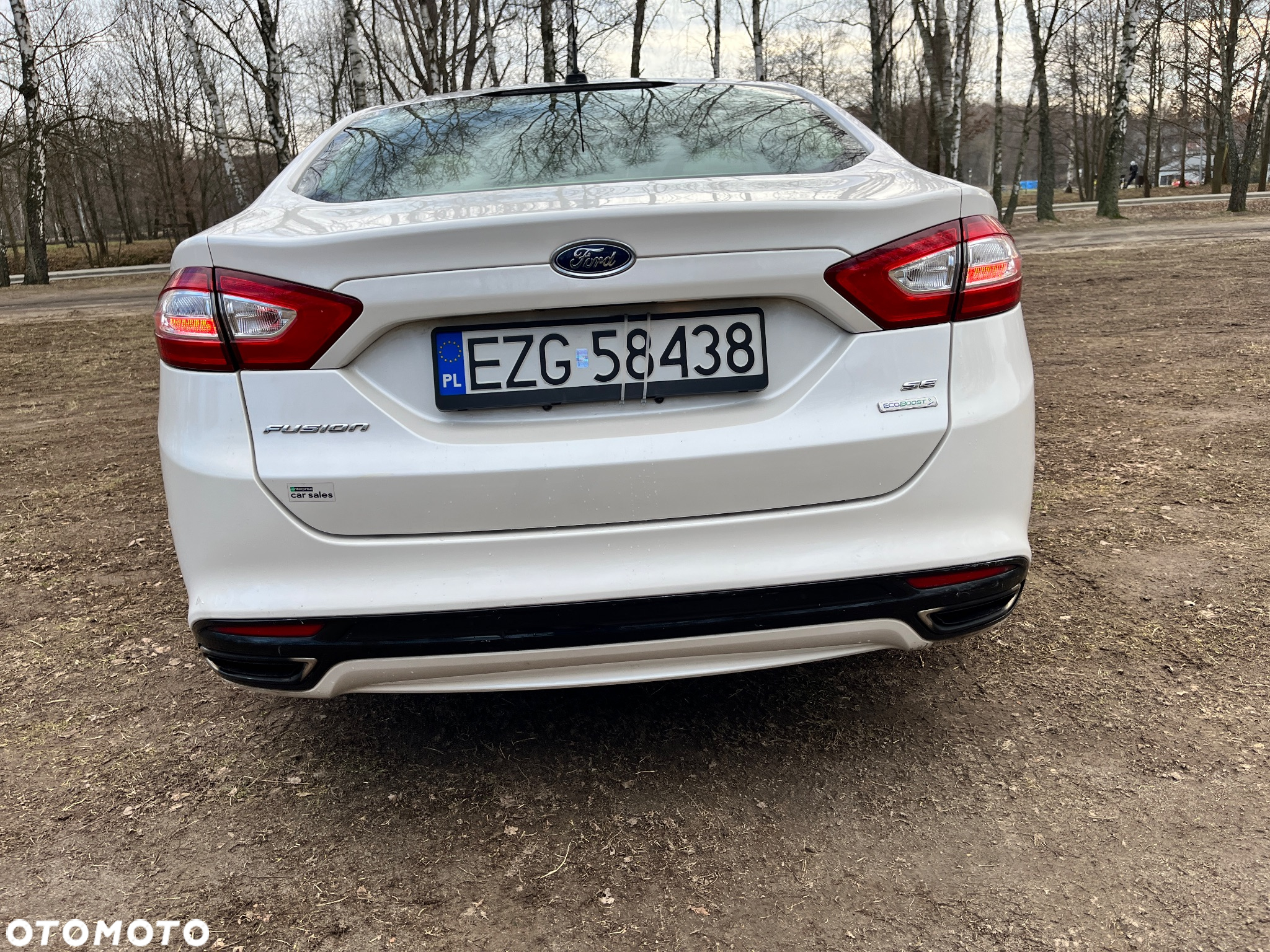 Ford Fusion 2.0 EcoBoost Titanium - 14