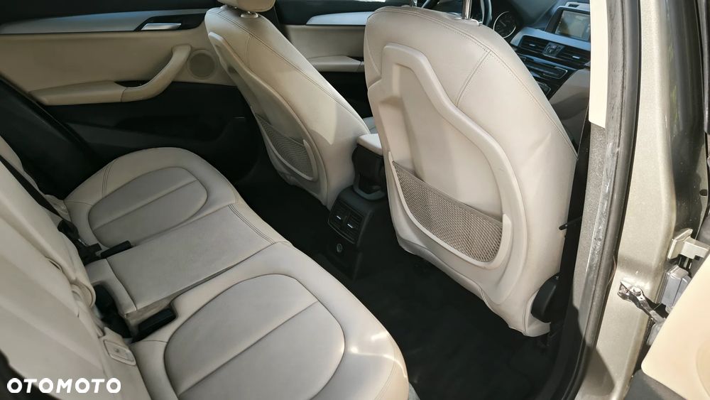 BMW X1 xDrive25d Advantage sport - 8