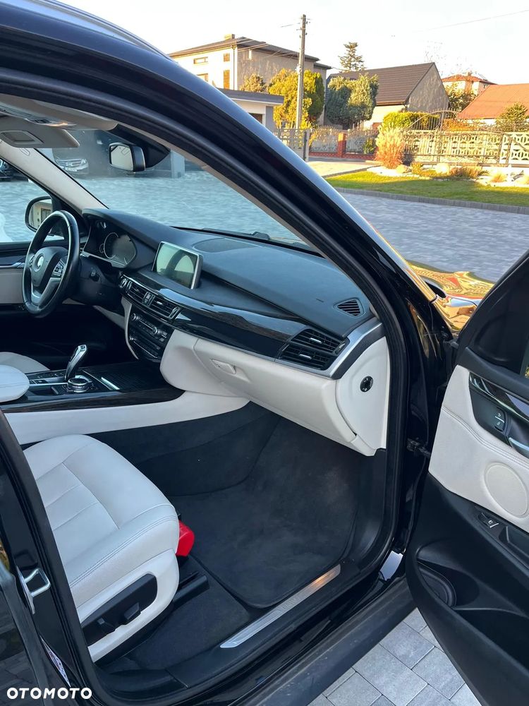 BMW X5 xDrive25d - 13