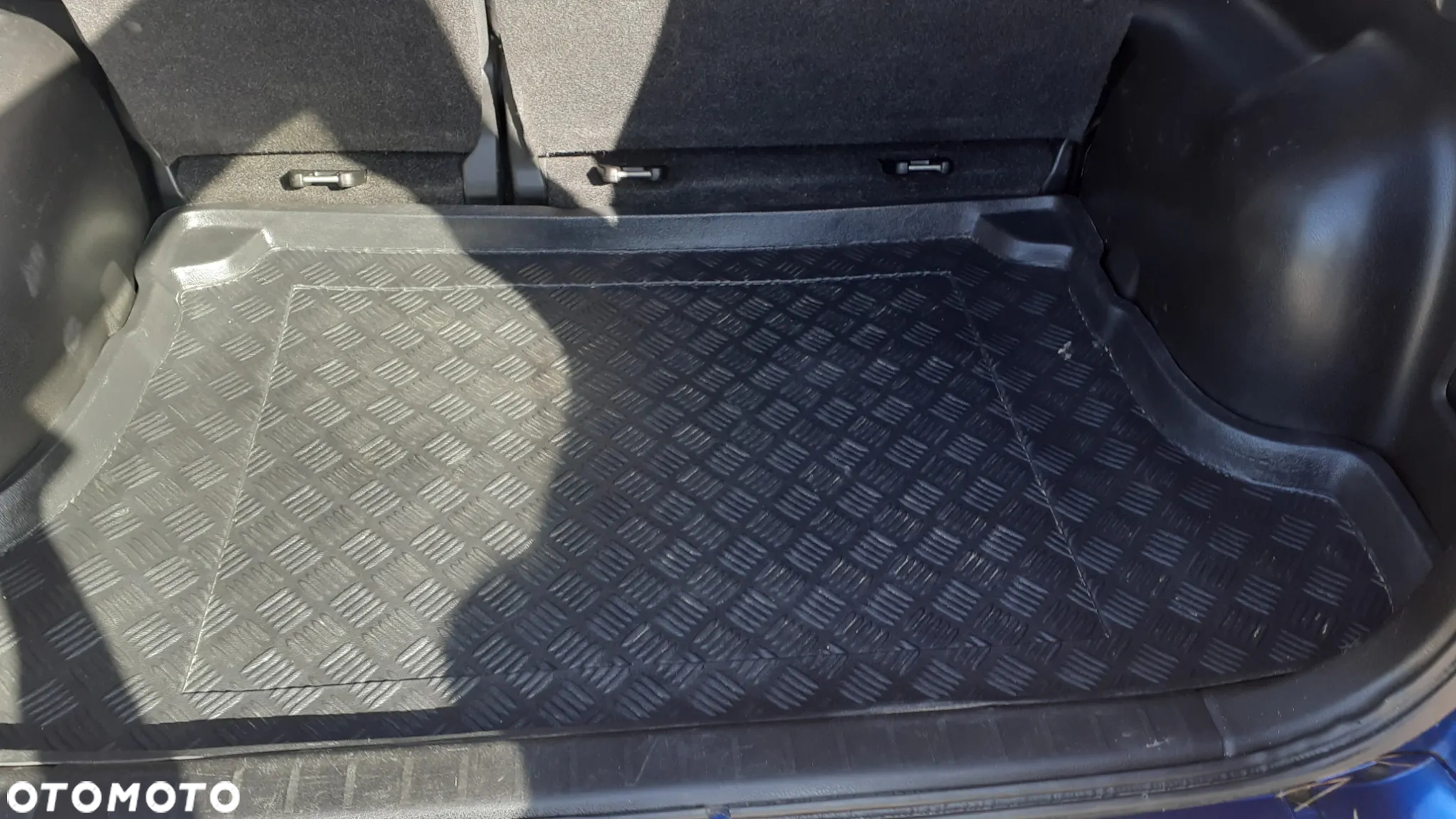 Suzuki Grand Vitara 2.0 - 7