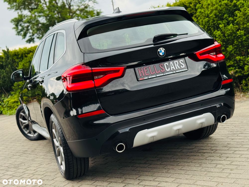 BMW X3 sDrive18d xLine sport - 16