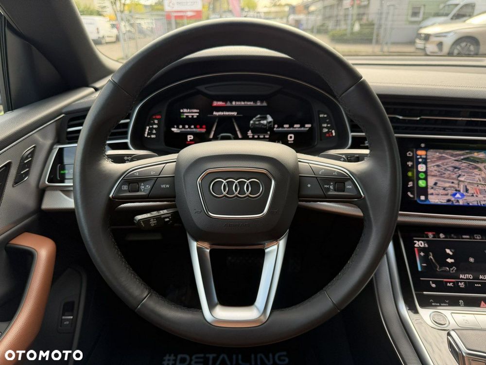 Audi Q8 - 14