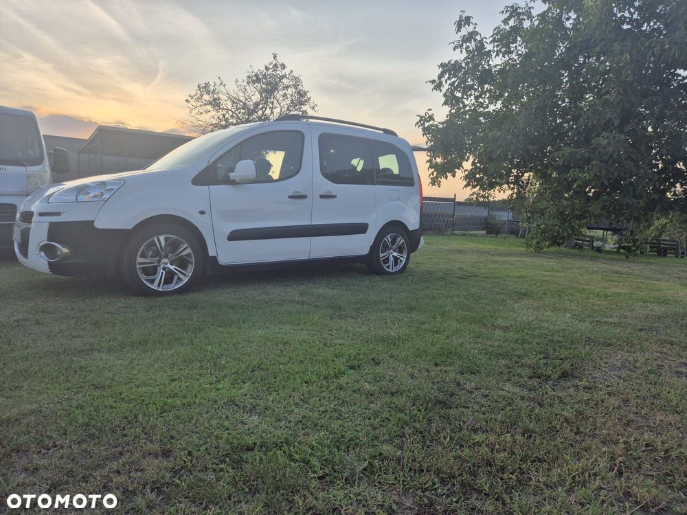 Peugeot Partner 1.6 HDi Outdoor 7os - 7