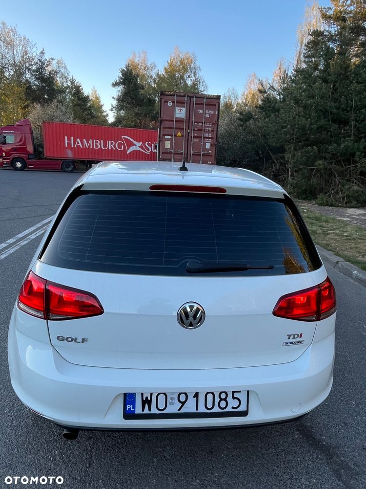 Volkswagen Golf 1.6 TDI BlueMotion Comfortline - 8