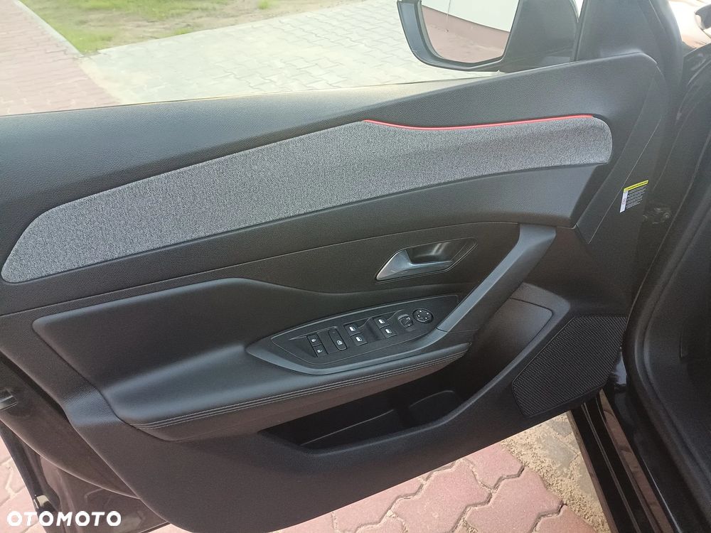 Peugeot 308 1.5 BlueHDi Allure Pack S&S EAT8 - 28