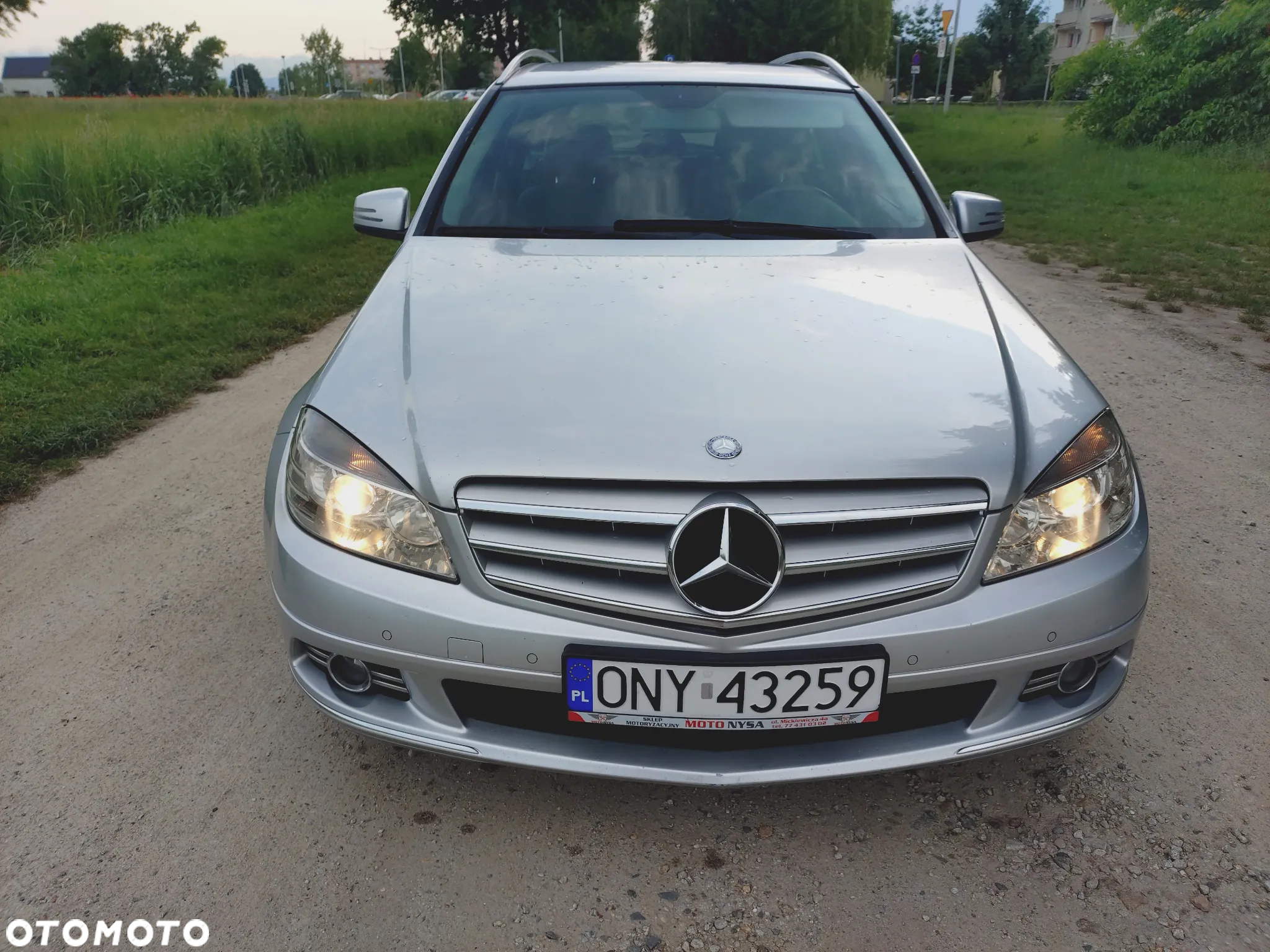 Mercedes-Benz Klasa C 180 T CDI DPF (BlueEFFICIENCY) Avantgarde - 16