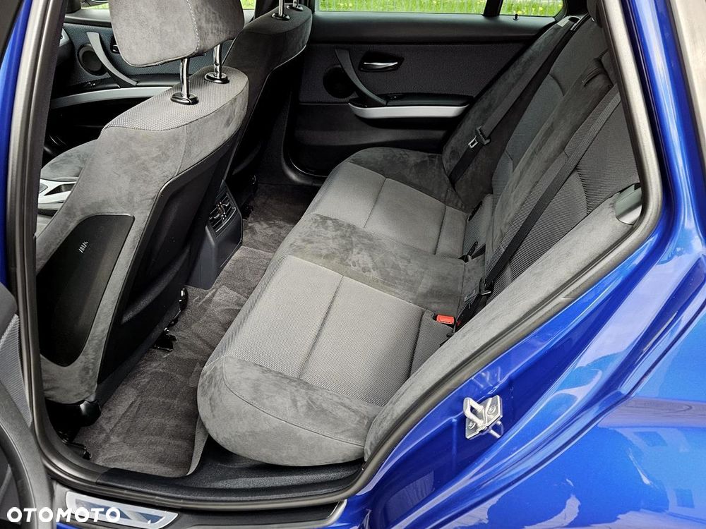 BMW Seria 3 320i Edition Lifestyle - 21