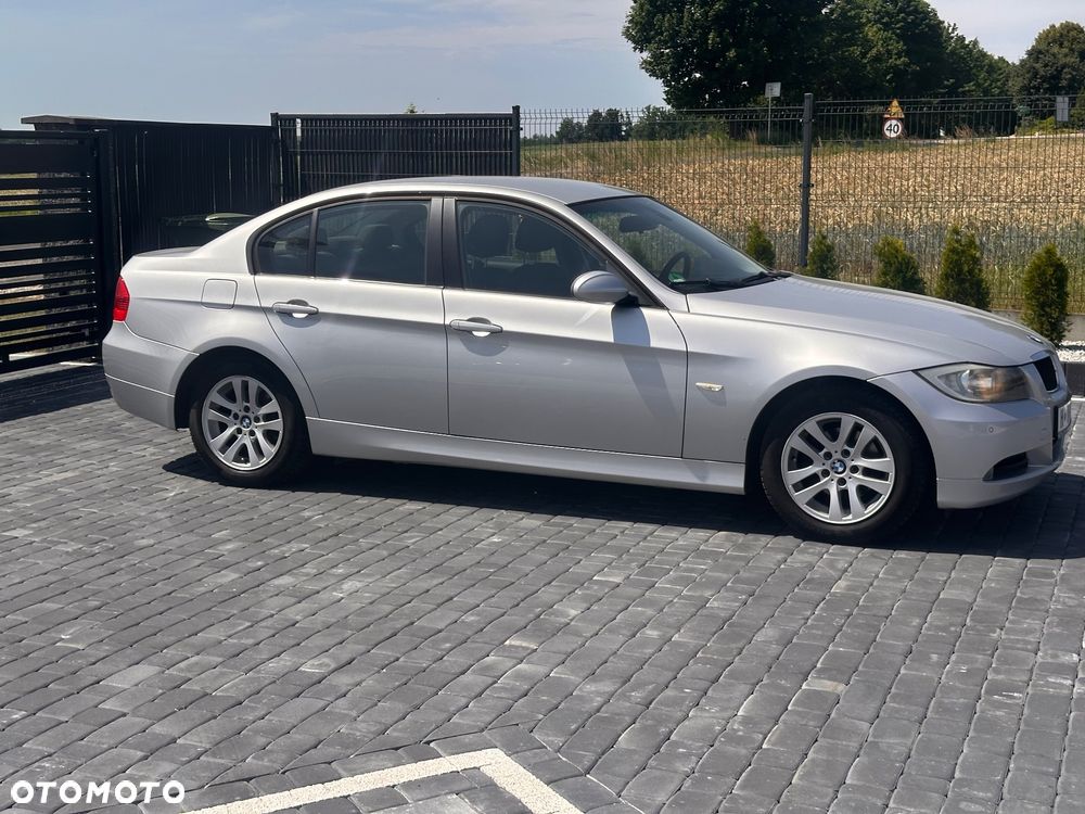 BMW Seria 3 - 10