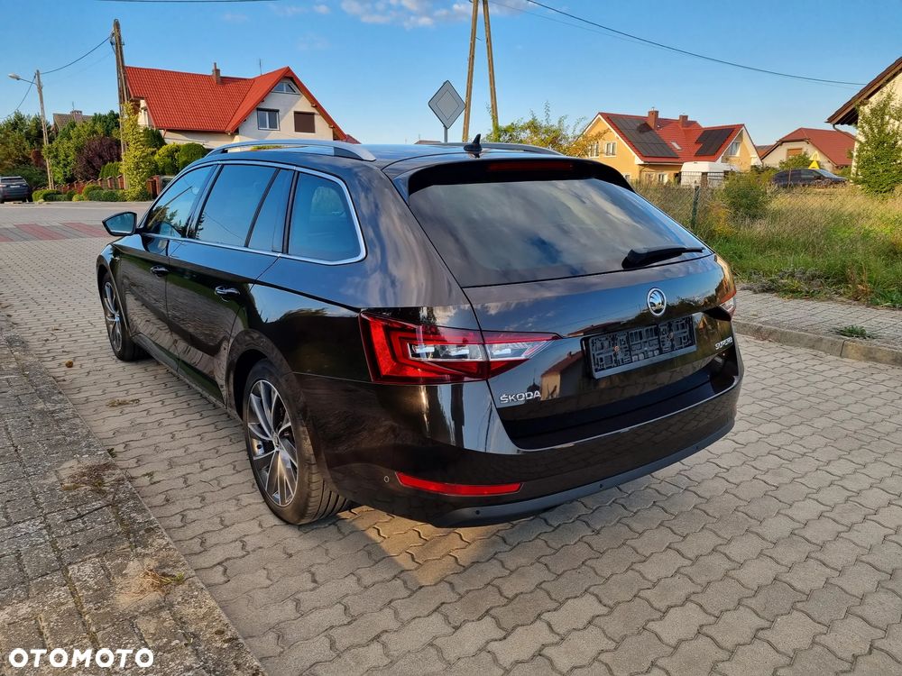 Skoda Superb 2.0 TDI L&K DSG - 4