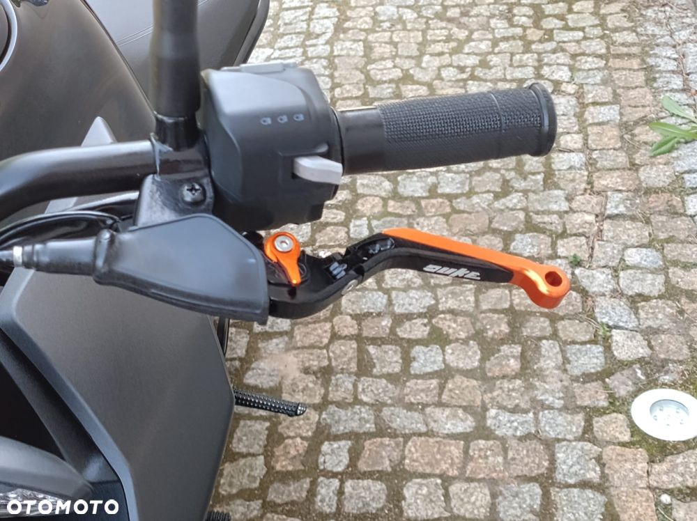 KTM Duke 125 - 26