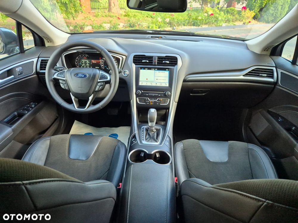 Ford Mondeo 2.0 TDCi Titanium PowerShift - 7
