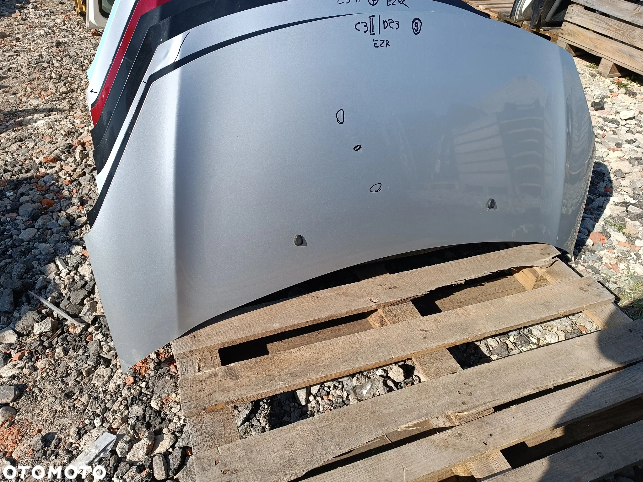 MASKA POKRYWA SILNIKA CITROEN C3 II DS3 - 2