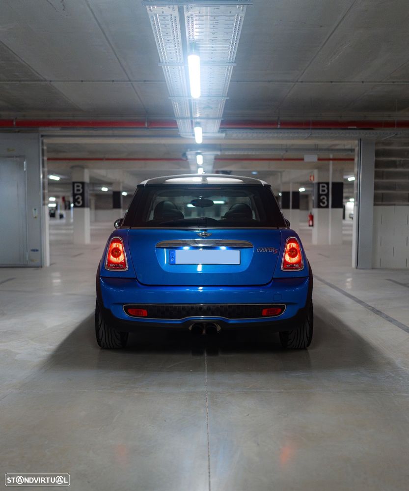 MINI 3 Portas Cooper S - 2