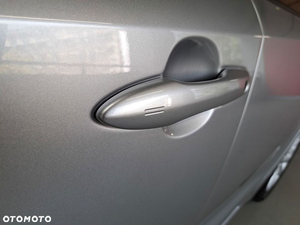 Toyota Corolla 1.8 Hybrid Comfort - 37
