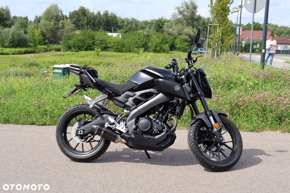 Yamaha MT - 5