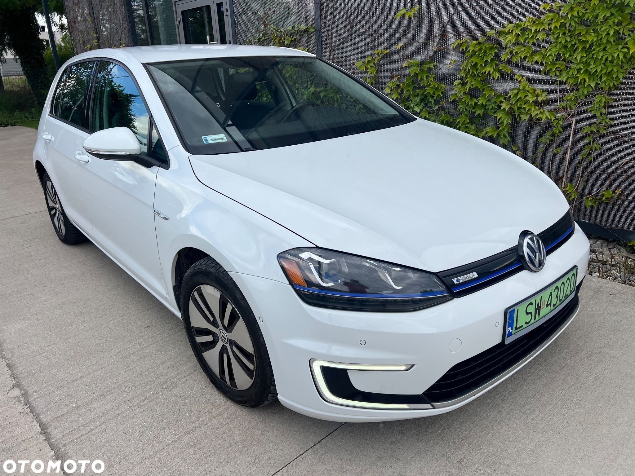 Volkswagen Golf e-Golf - 1
