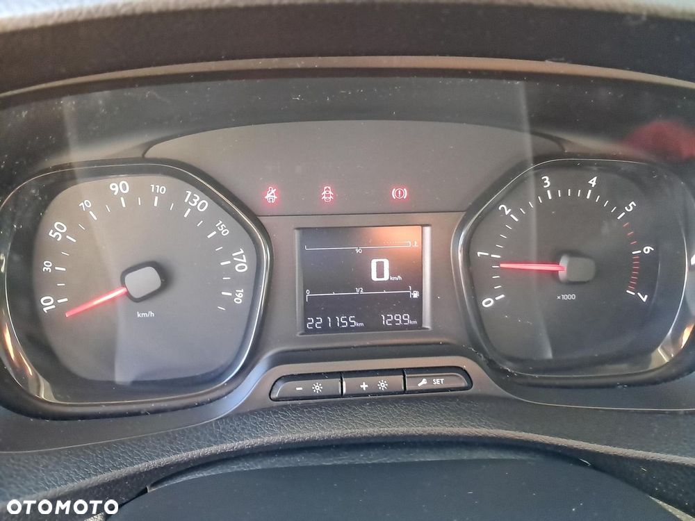 Toyota PROACE - 13