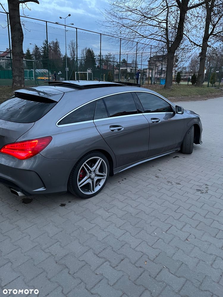 Mercedes-Benz CLA 250 AMG Line - 8