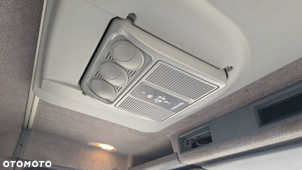 Mercedes-Benz atego - 10