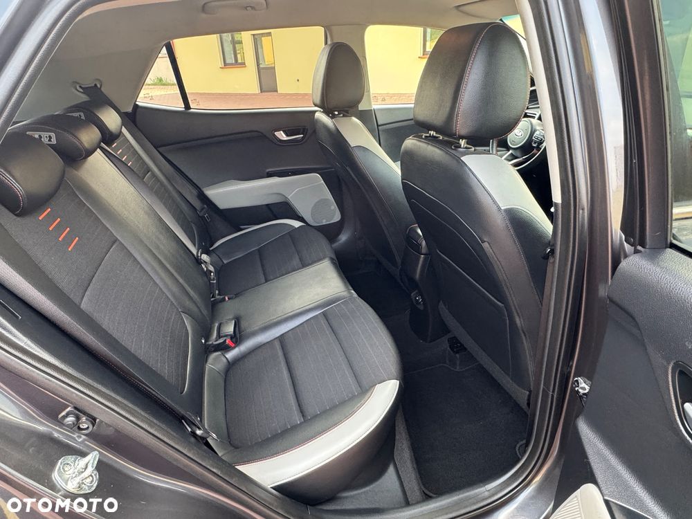 Kia Stonic 1.6 CRDi Spirit - 37