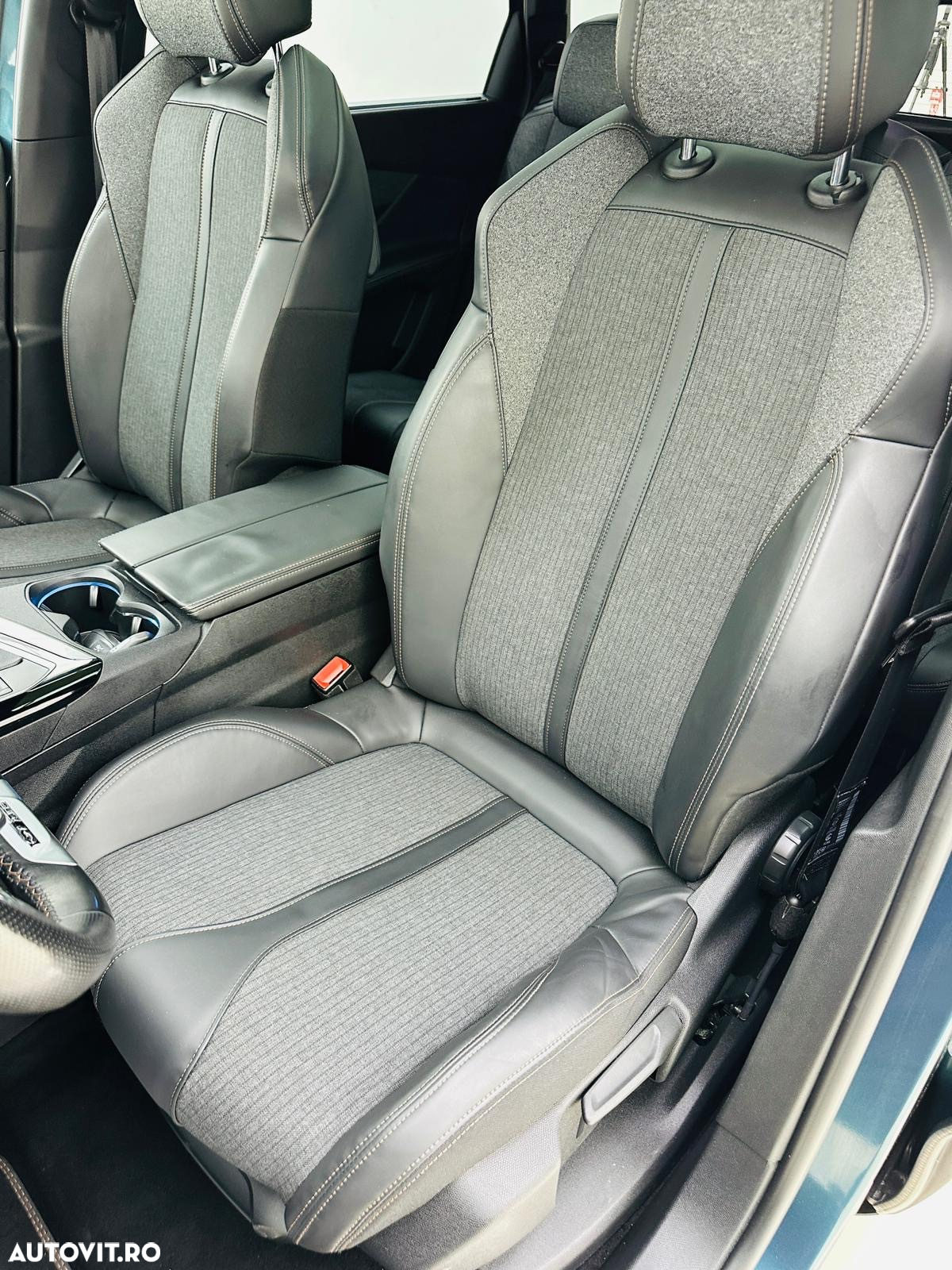 Peugeot 5008 - 19