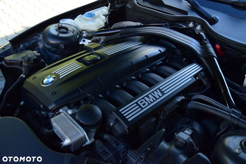 BMW Z4 sDrive30i - 38