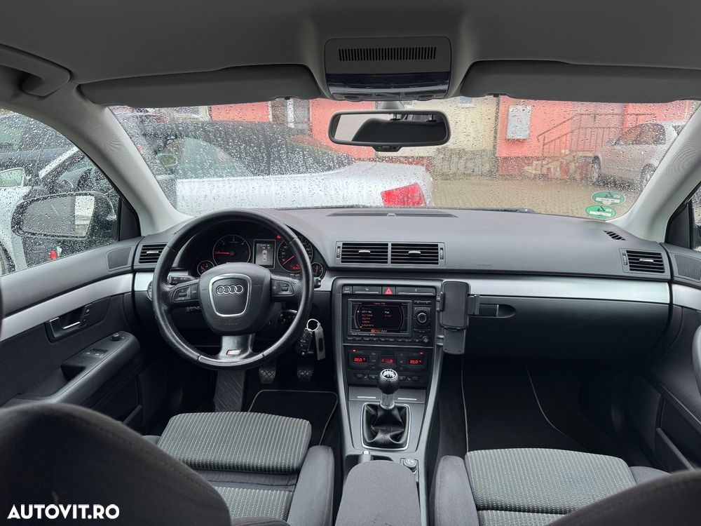 Audi A4 Avant 2.0 TDI - 9