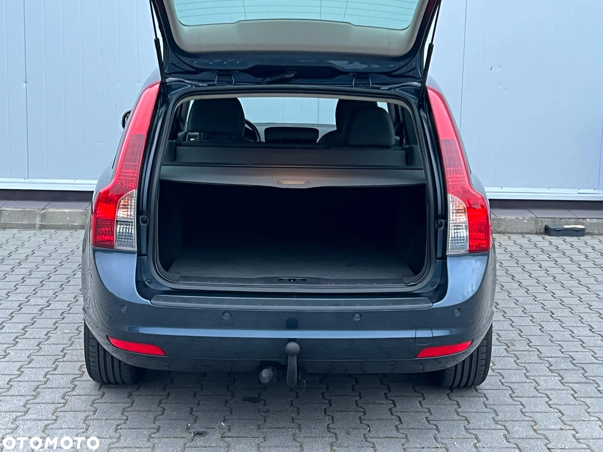 Volvo V50 - 16