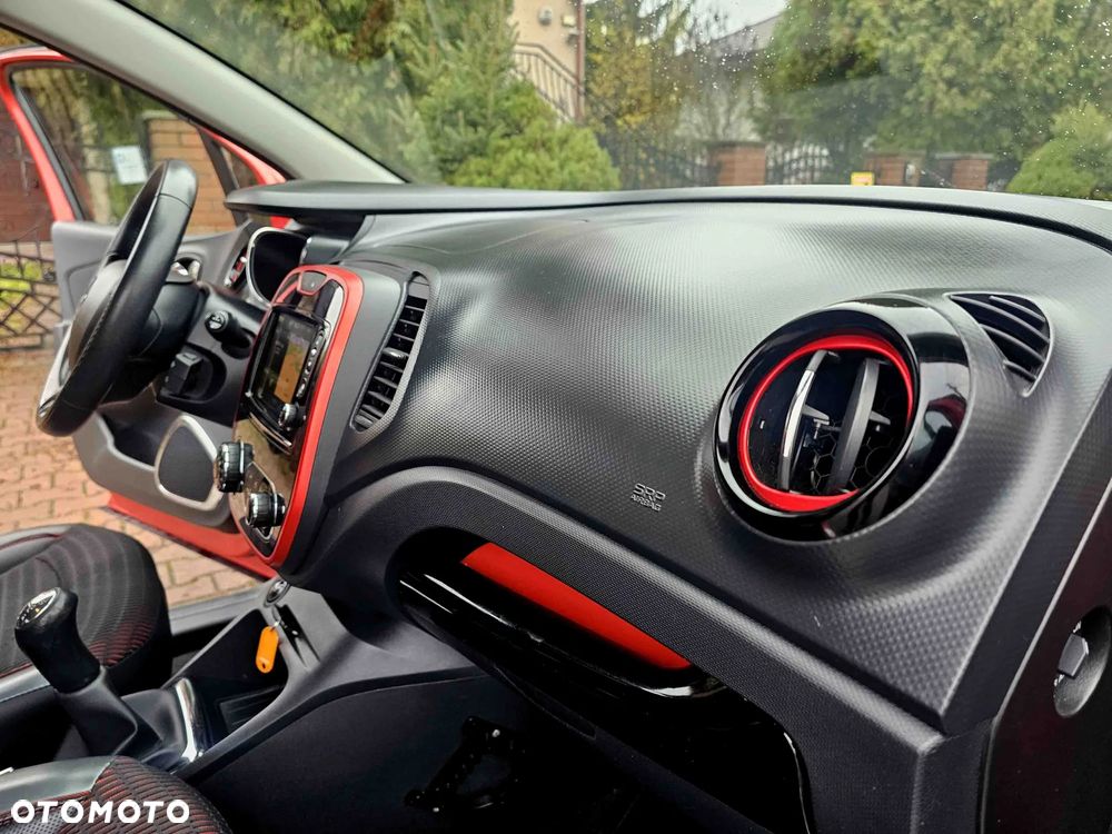 Renault Captur TCe 90 EXPERIENCE - 23