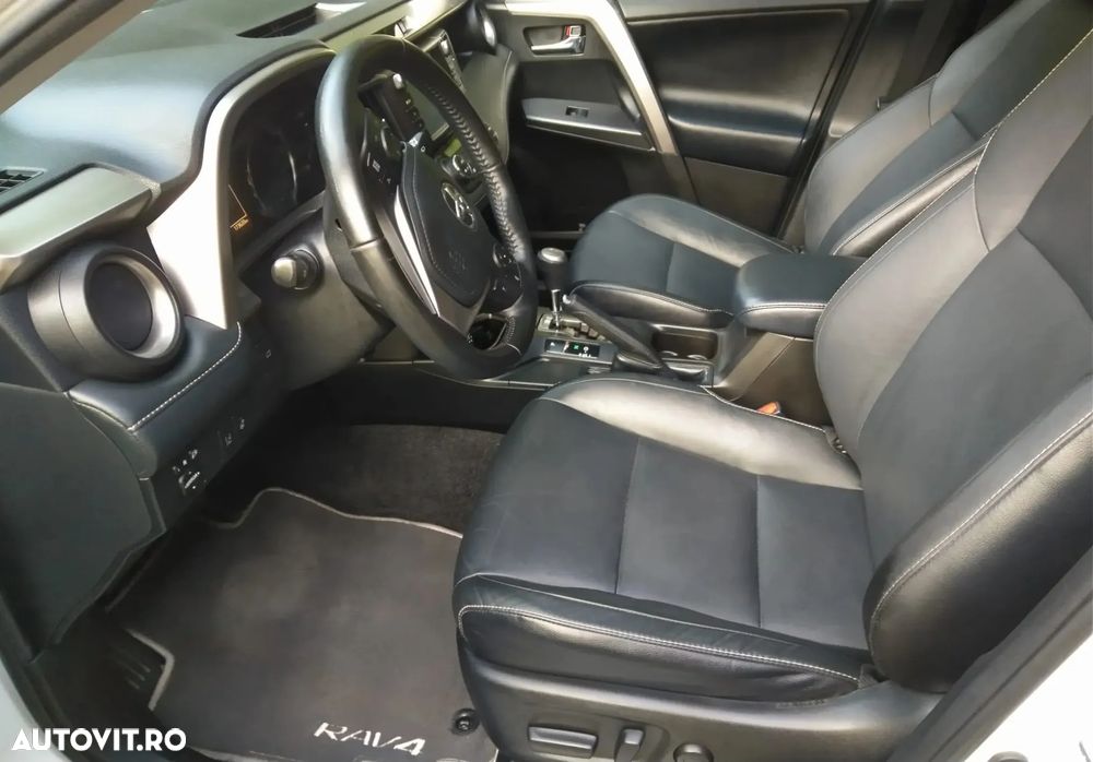 Toyota RAV4 2.5 4x4 Style Selection - 33