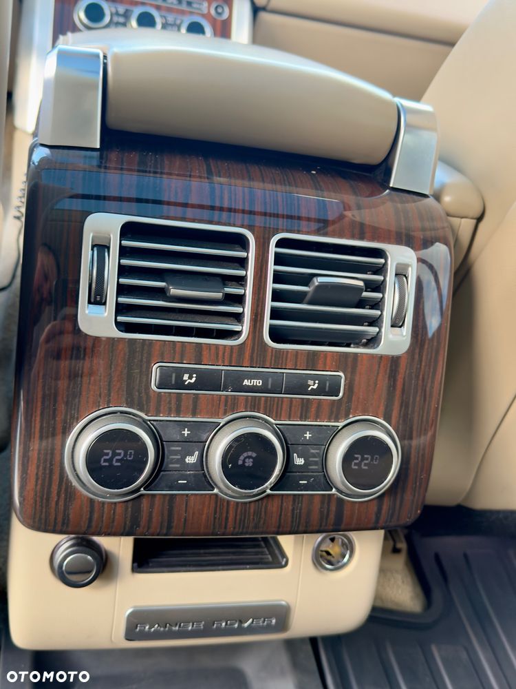 Land Rover Range Rover 4.4SD V8 Vogue - 33