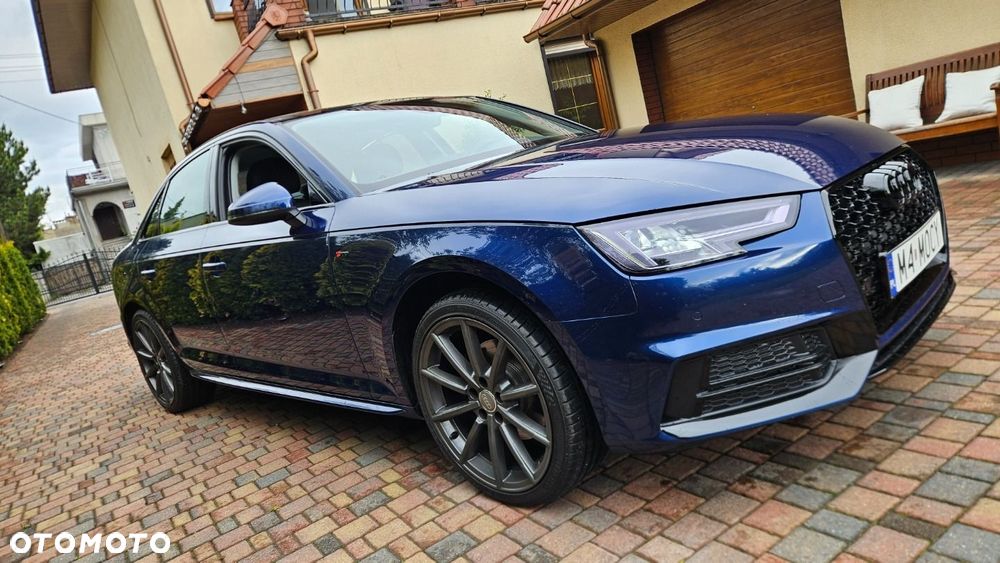 Audi A4 Limousine - 11