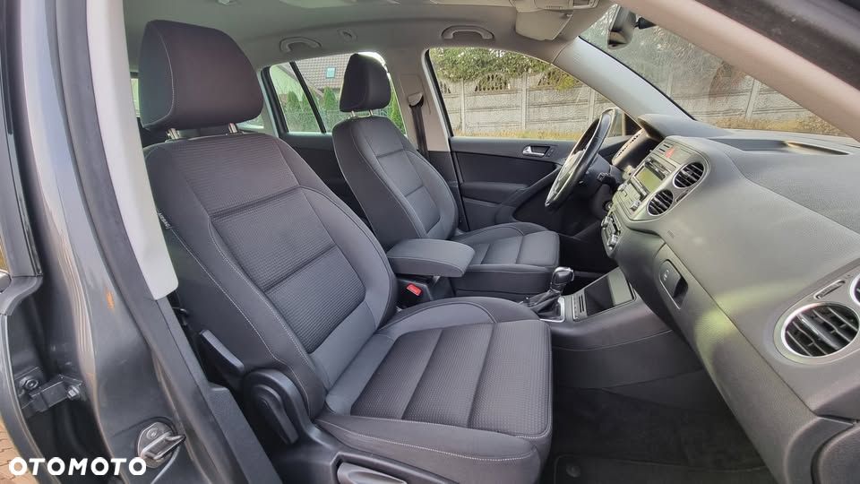 Volkswagen Tiguan - 16