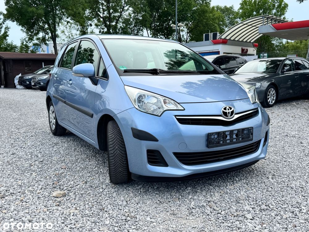 Toyota Verso S - 12